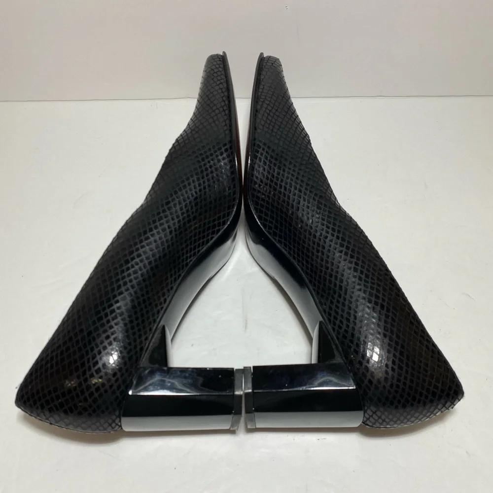 Stuart Weitzman Black Leather Square Toe Heels Pumps.Size 7.5 - Picture 7 of 15